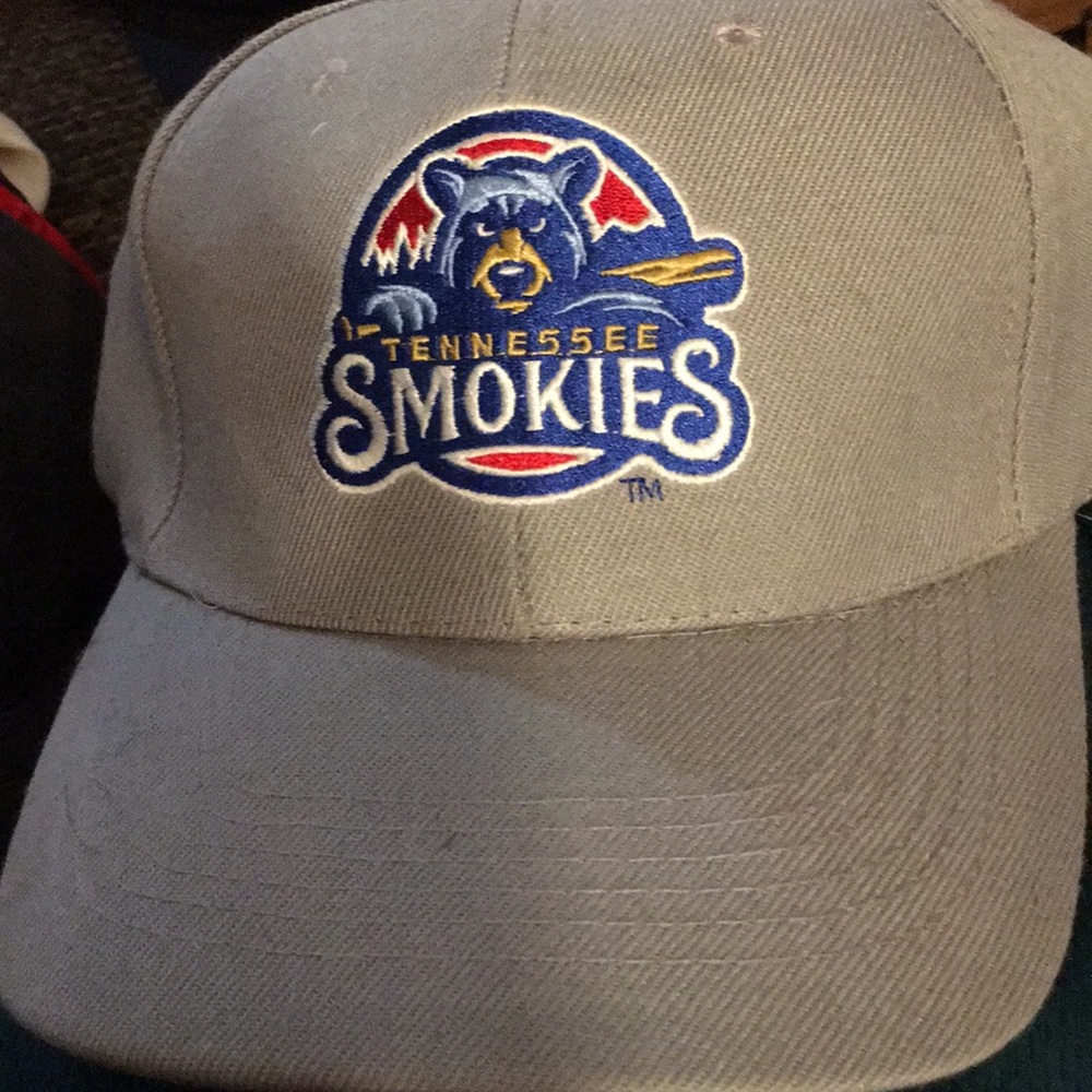 Snap back cap